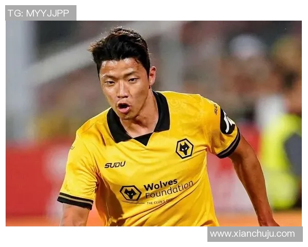 黄喜灿足球明星休息日生活揭秘放松时光与私人兴趣全方位展现